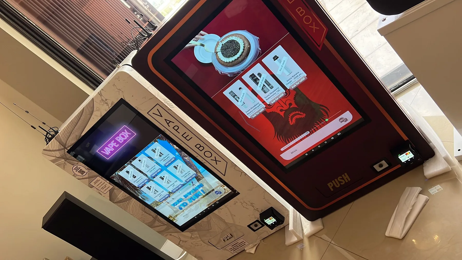 Smart Vending Machine 294