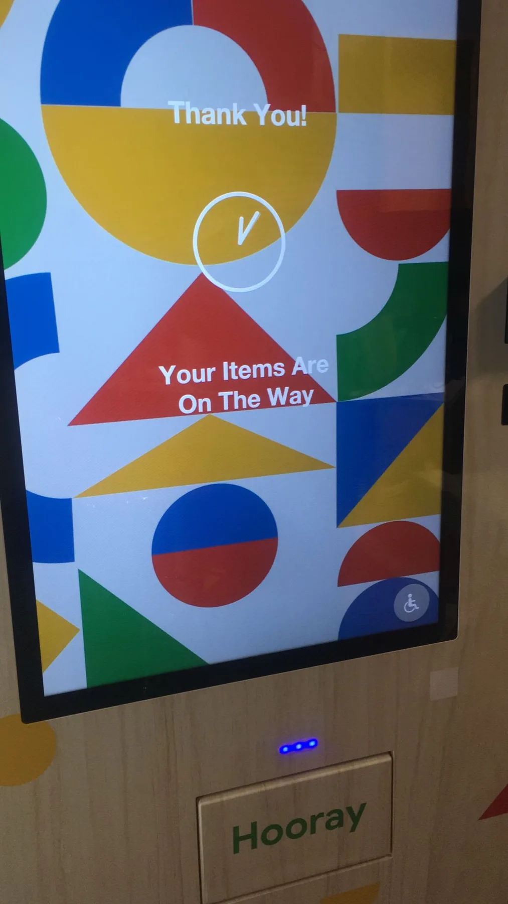 Smart Vending Machine 332