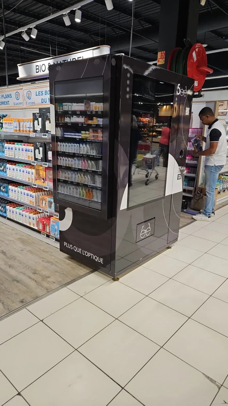 Smart Vending Machine 400