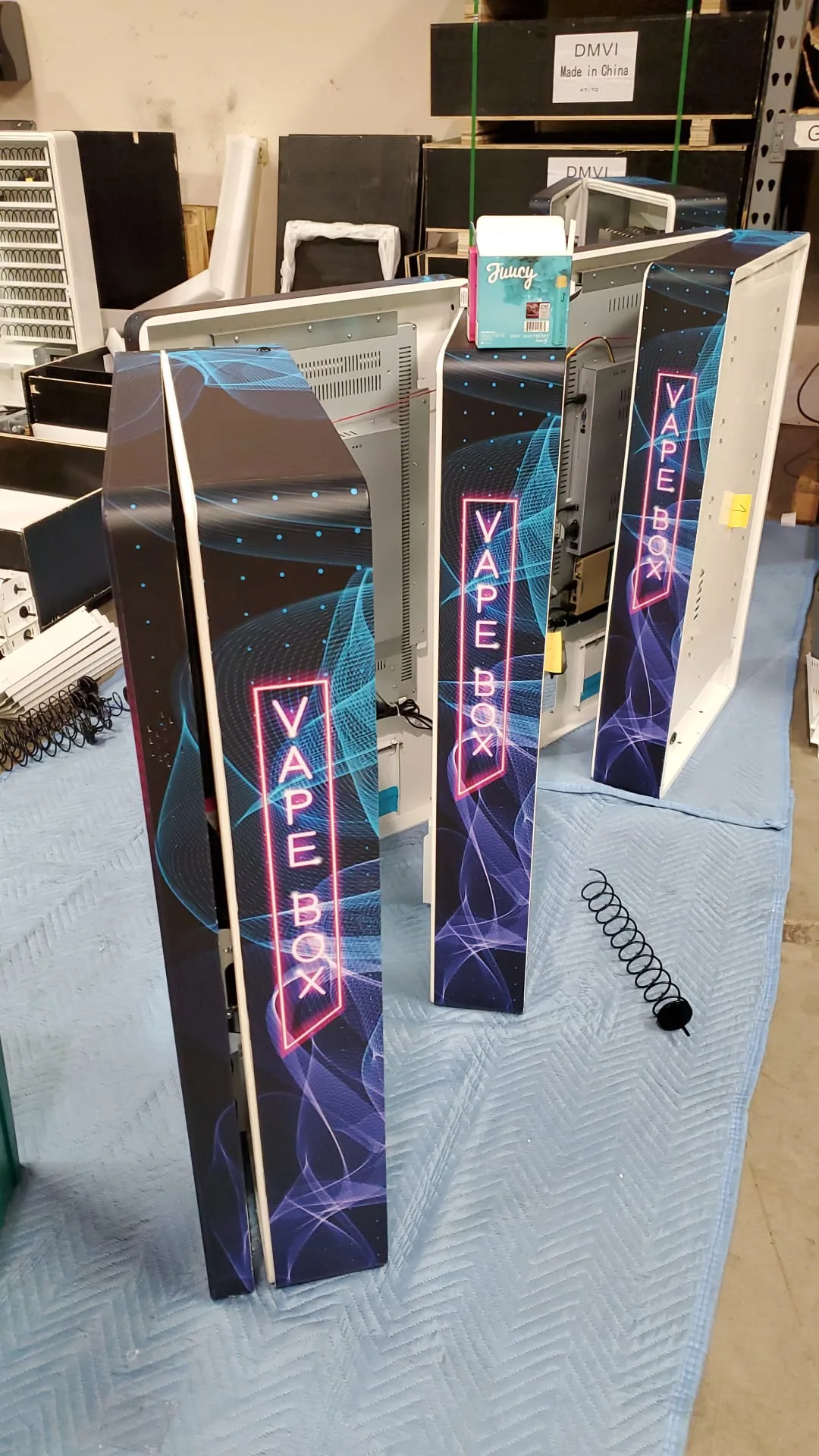 why is juice coming through my vape Vape Vending Machines – BuzzBot