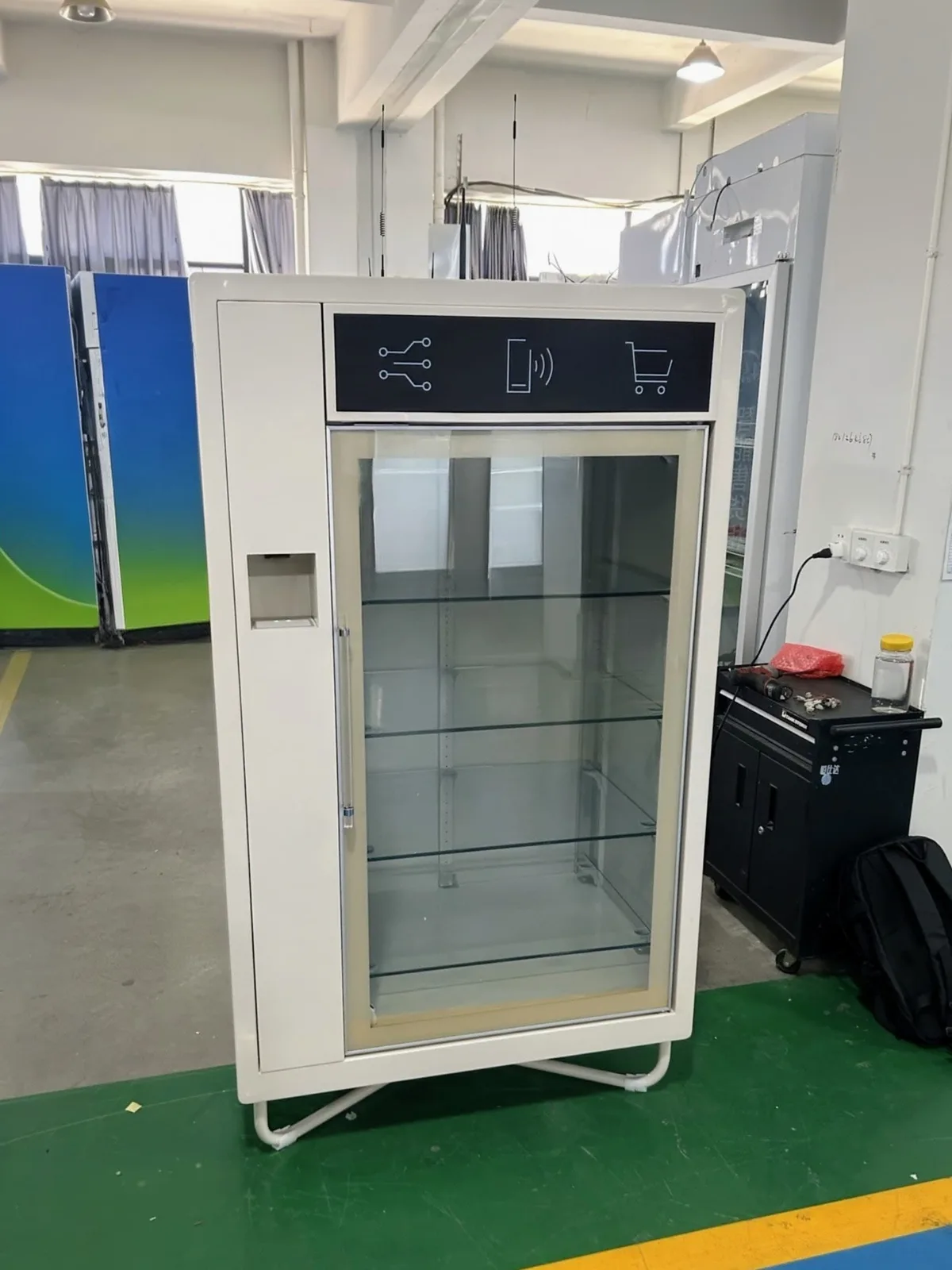 DMVI smart locker system deployment
