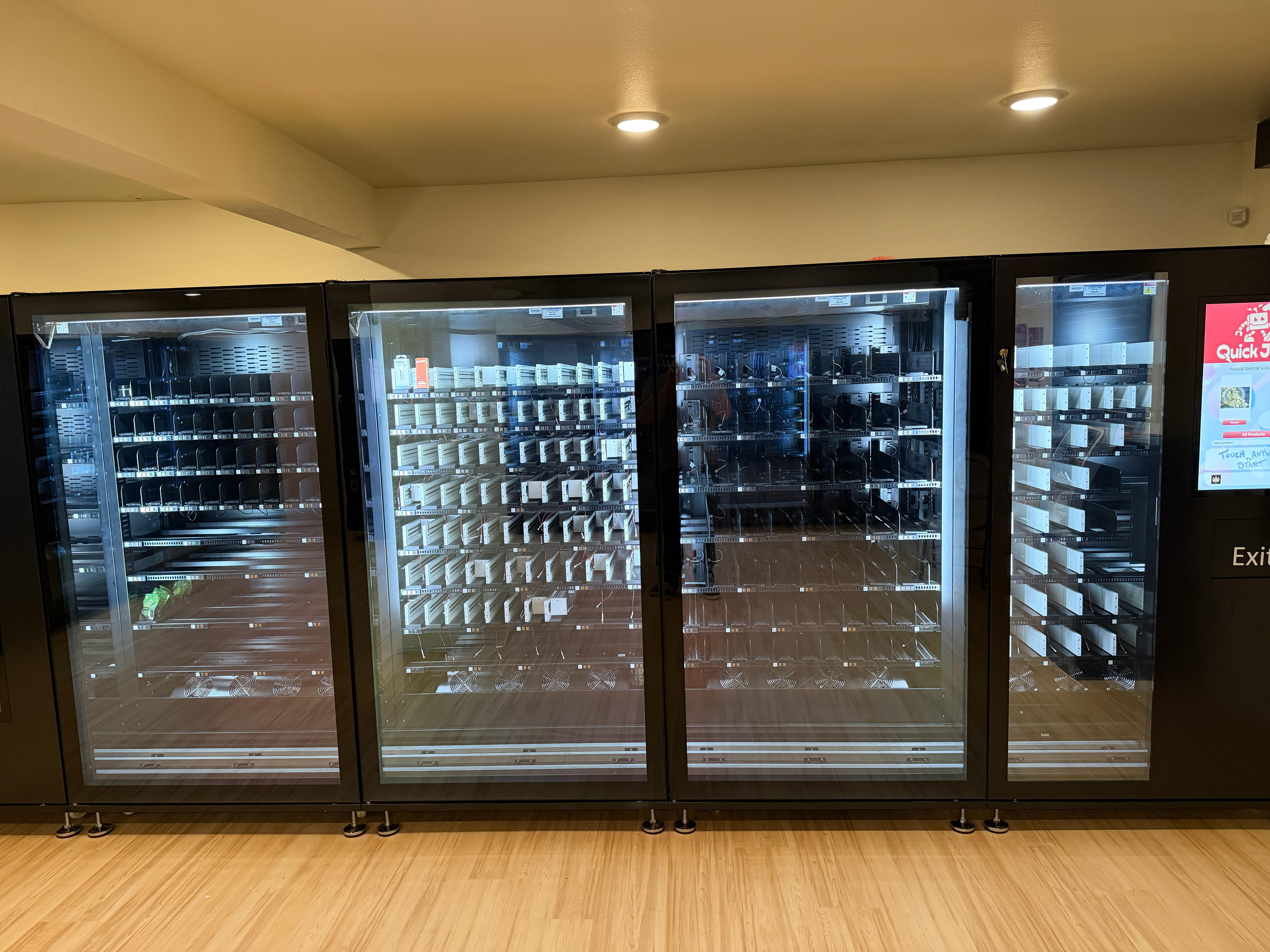 M-Series eyewear automated retail render with wide product bay visibility