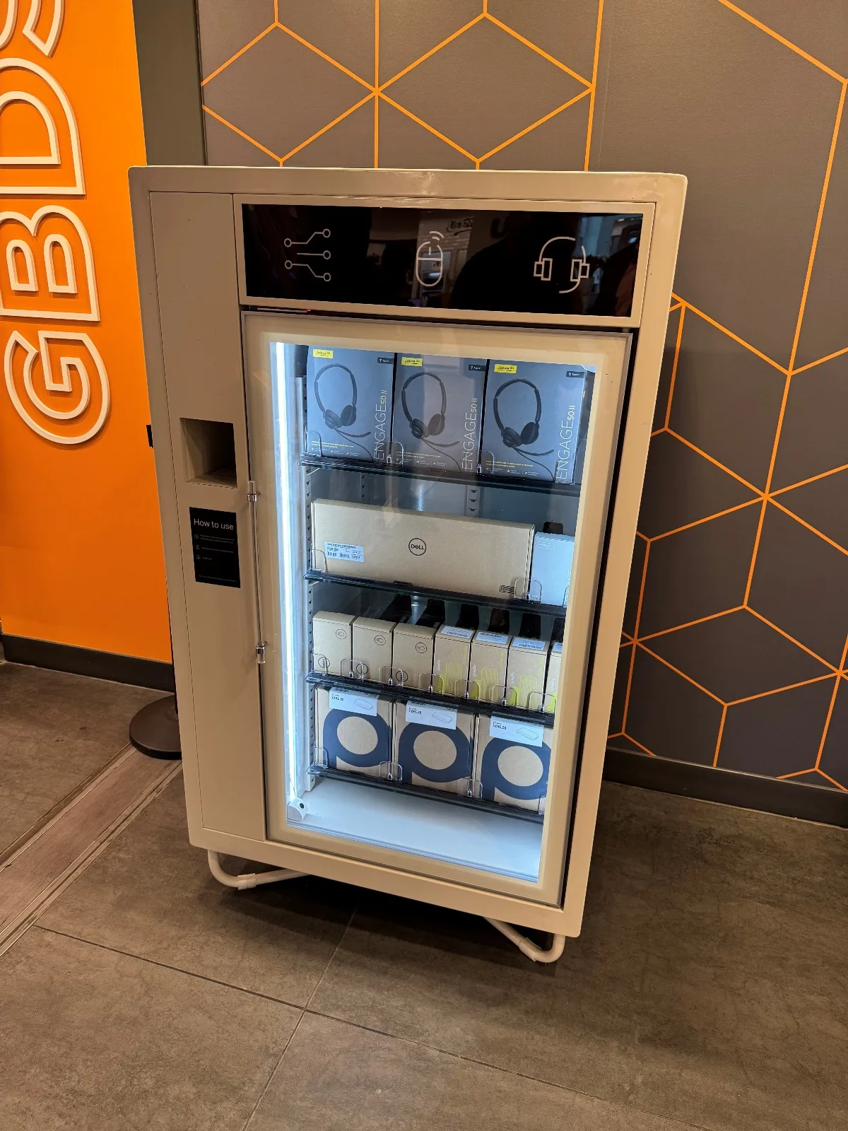 Custom Vending Machine Project 705