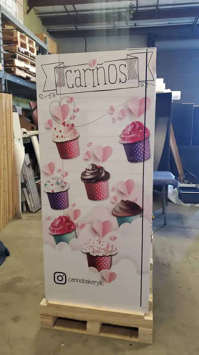 Automated retail cabinet with DMVI touchscreen ordering interface