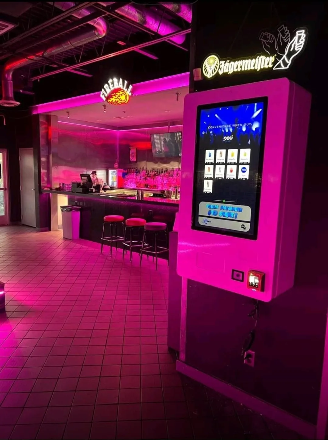Wall mounted vending machine gallery image 10